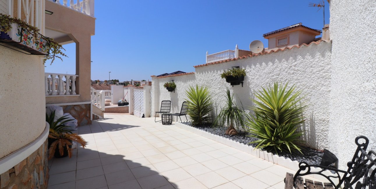 Resale - Villa -
Benimar - Benimar I