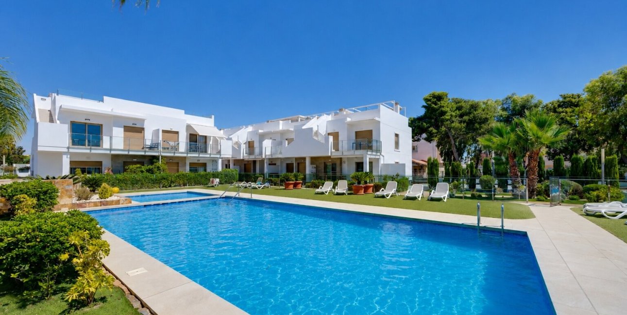 Resale - Apartment / flat -
Pilar de La Horadada - Pilar de La Horadada - Town