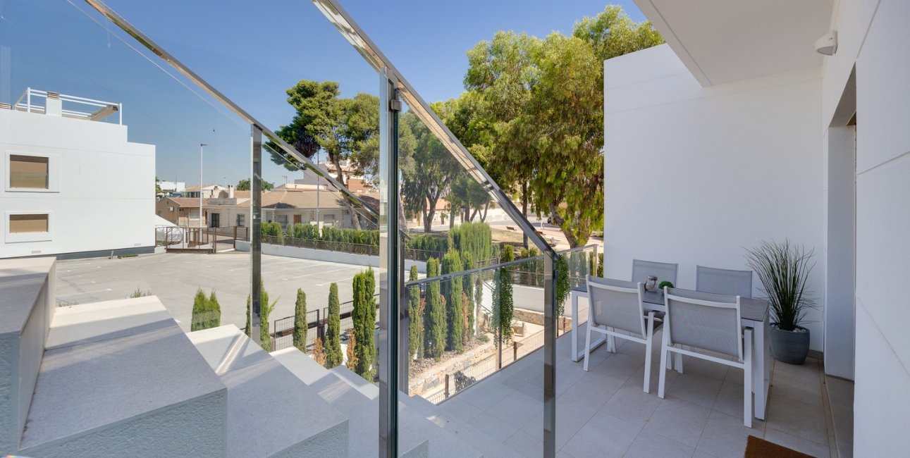 Resale - Apartment / flat -
Pilar de La Horadada - Pilar de La Horadada - Town