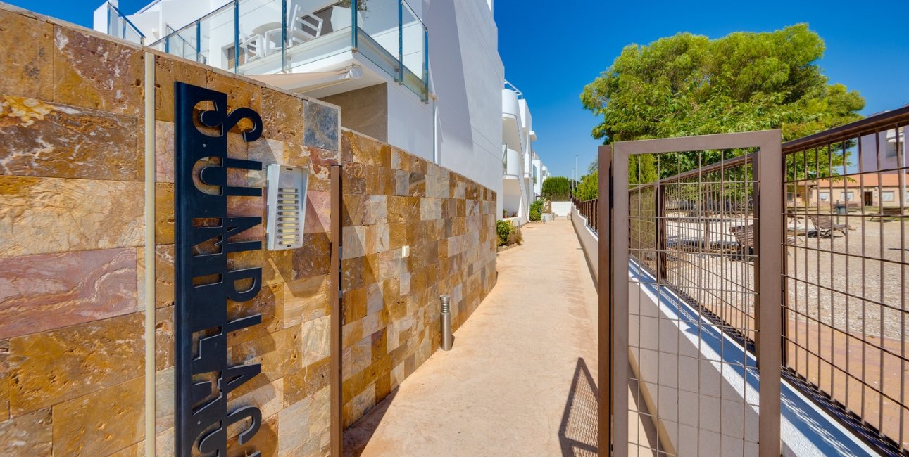 Resale - Apartment / flat -
Pilar de La Horadada - Pilar de La Horadada - Town