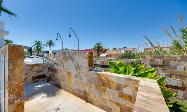 Resale - Apartment / flat -
Pilar de La Horadada - Pilar de La Horadada - Town