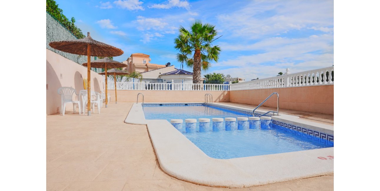 Resale - Townhouse -
Orihuela Costa - La Zenia
