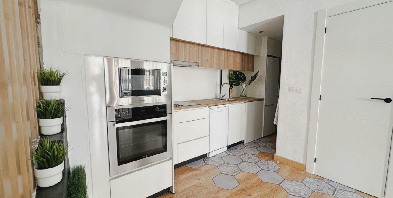 Resale - Townhouse -
Orihuela Costa - La Zenia
