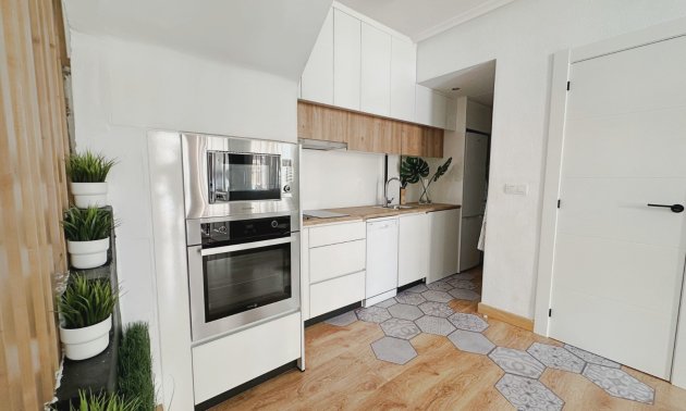 Resale - Townhouse -
Orihuela Costa - La Zenia