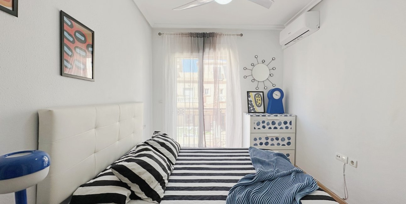 Resale - Townhouse -
Orihuela Costa - La Zenia