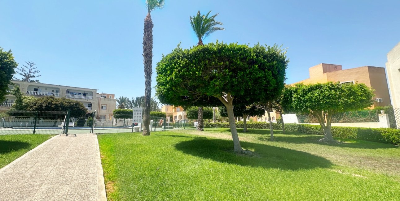 Reventa - Bungalow -
Torrevieja - La Mata