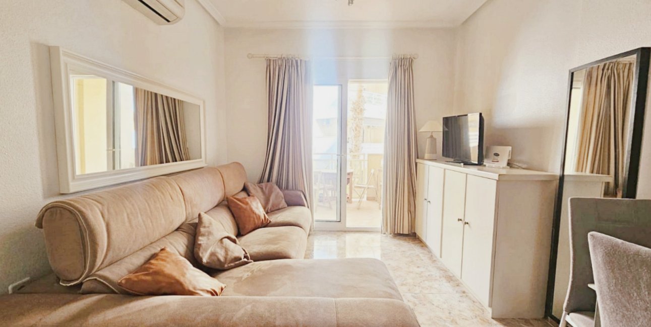 Resale - Apartment / flat -
Orihuela Costa - Aguamarina
