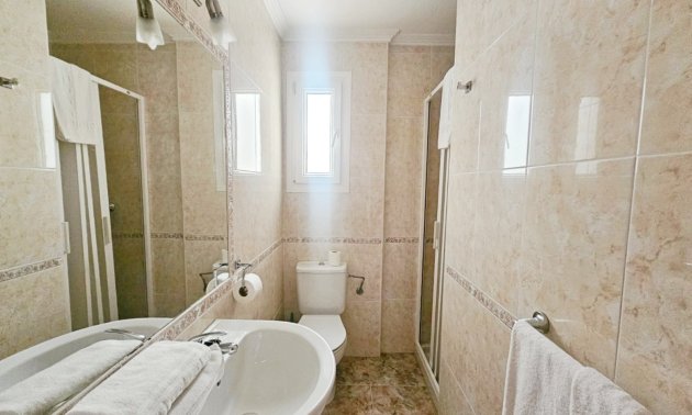 Resale - Apartment / flat -
Orihuela Costa - Aguamarina