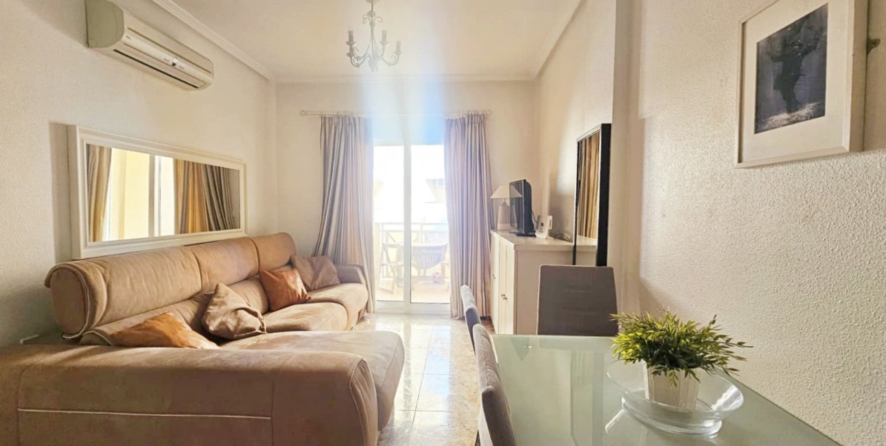 Resale - Apartment / flat -
Orihuela Costa - Aguamarina