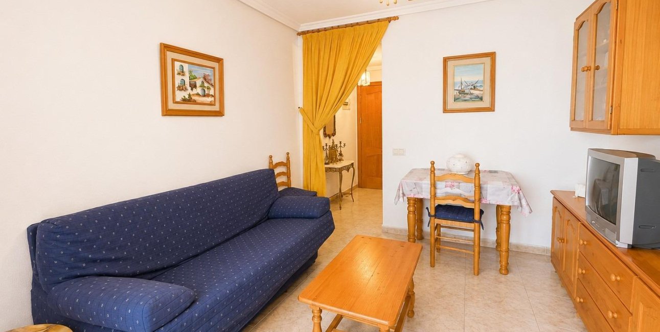 Resale - Apartment / flat -
Torrevieja - Estacion de autobuses