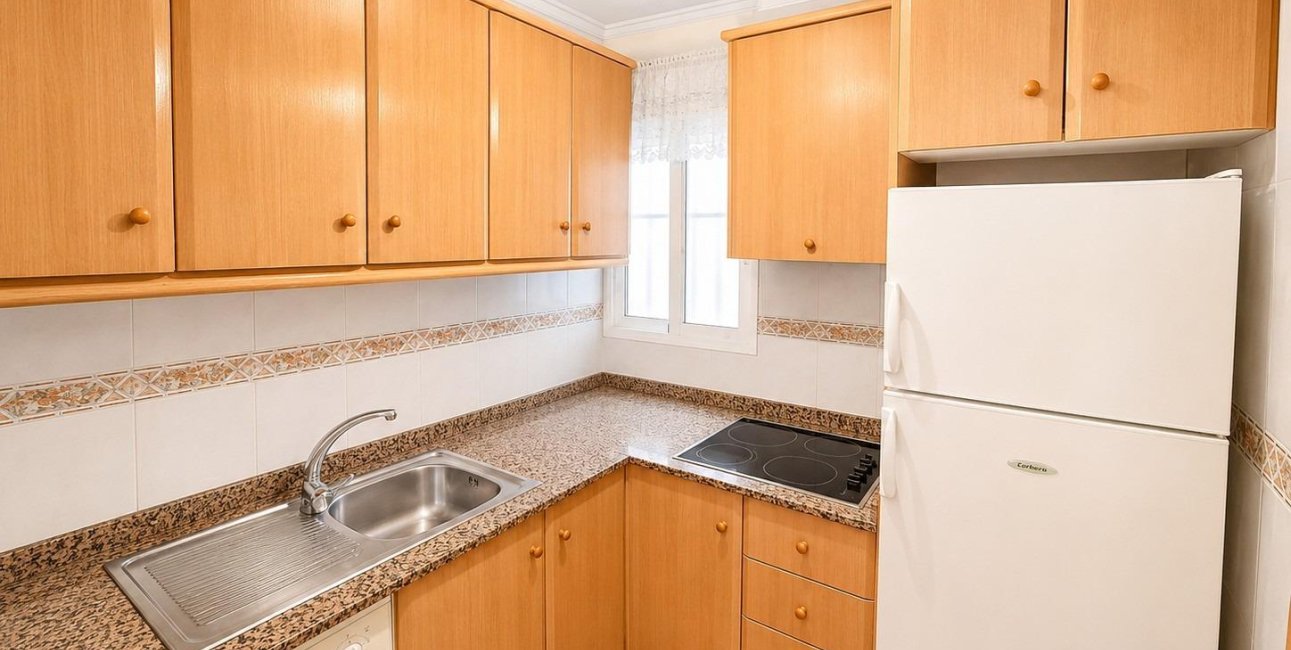Resale - Apartment / flat -
Torrevieja - Estacion de autobuses