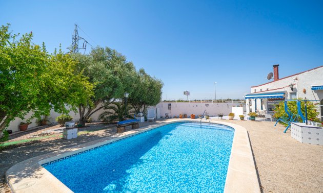 Resale - Villa -
Ciudad Quesada - Ciudad Quesada - Town