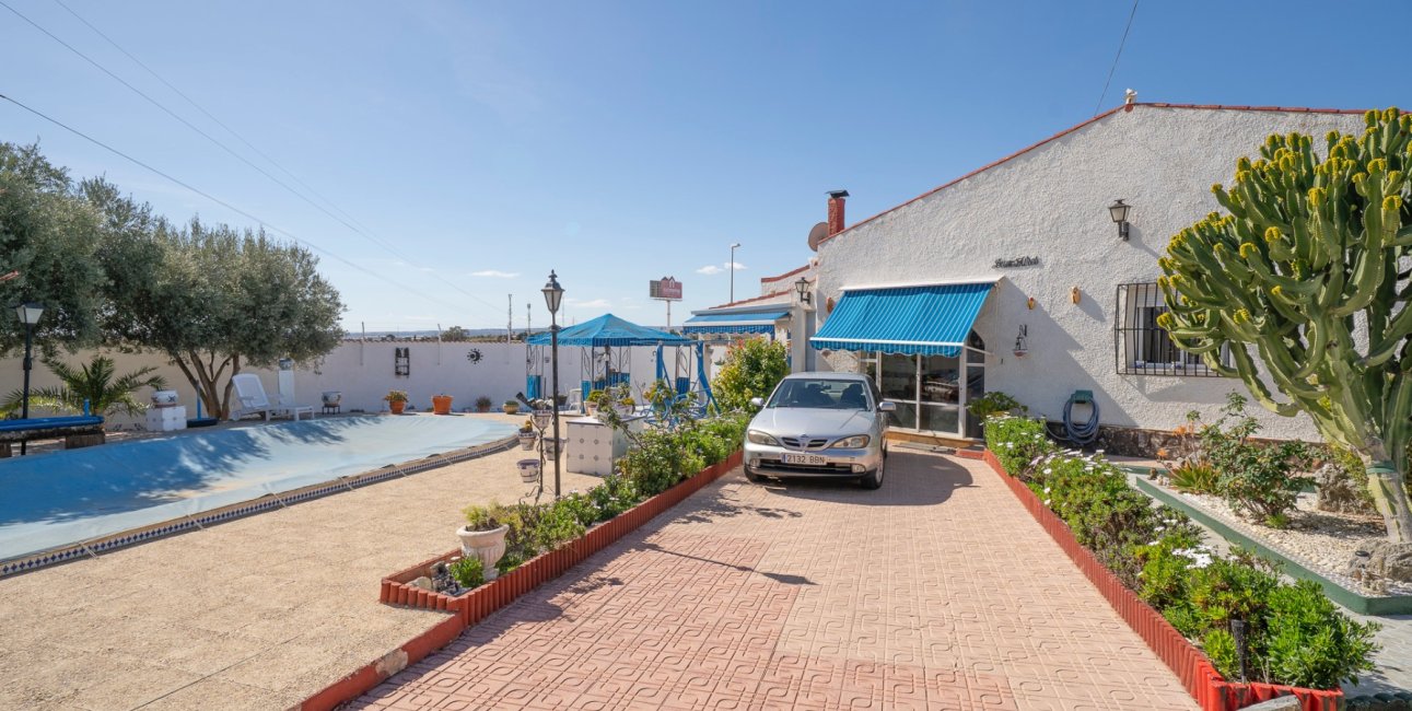 Resale - Villa -
Ciudad Quesada - Ciudad Quesada - Town
