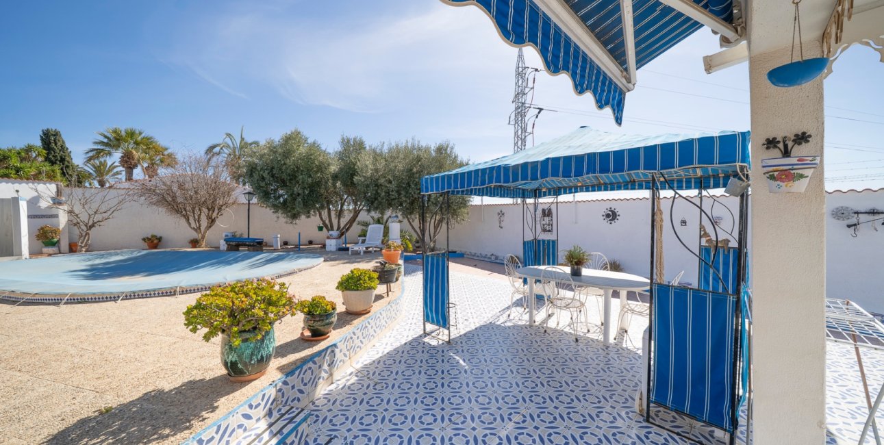 Resale - Villa -
Ciudad Quesada - Ciudad Quesada - Town