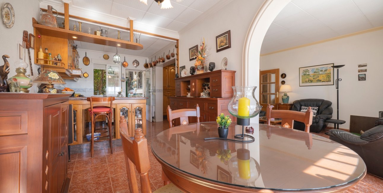 Resale - Villa -
Ciudad Quesada - Ciudad Quesada - Town