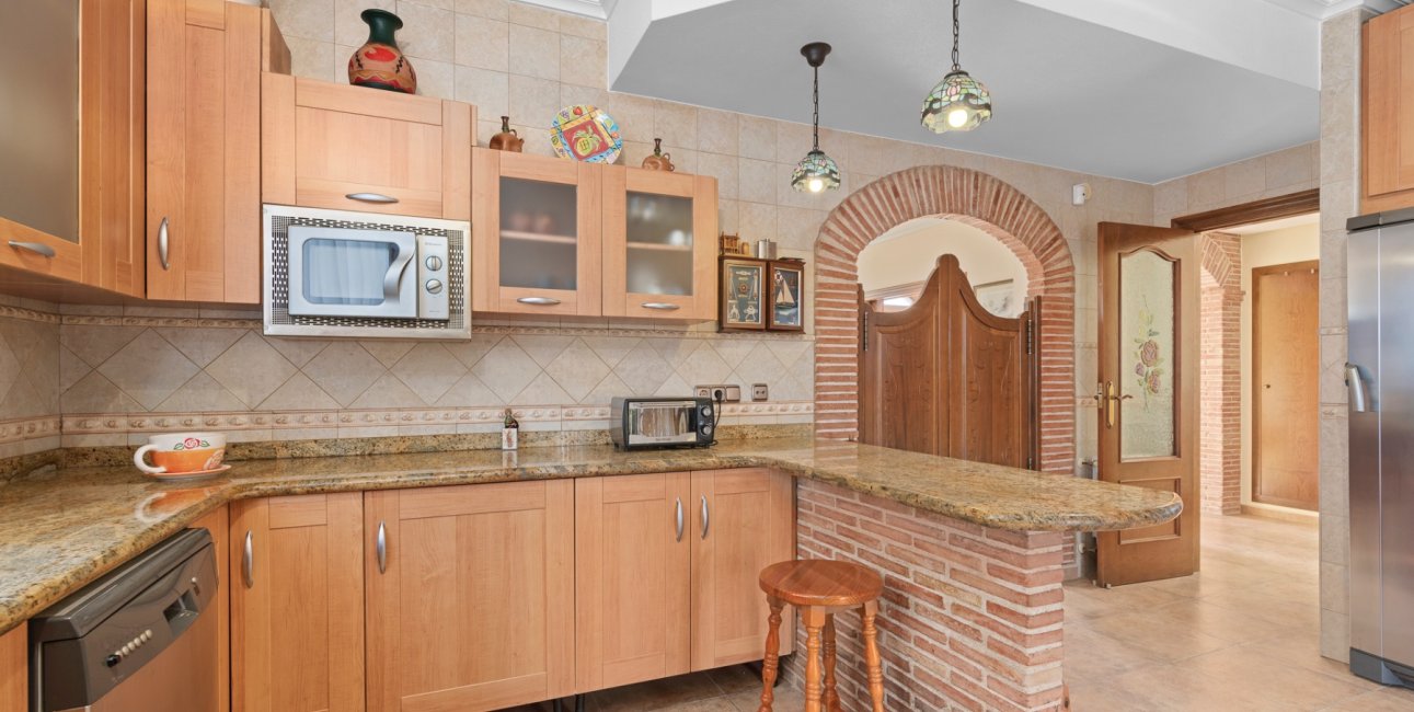 Reventa - Finca -
Beniel - Beniel - Country