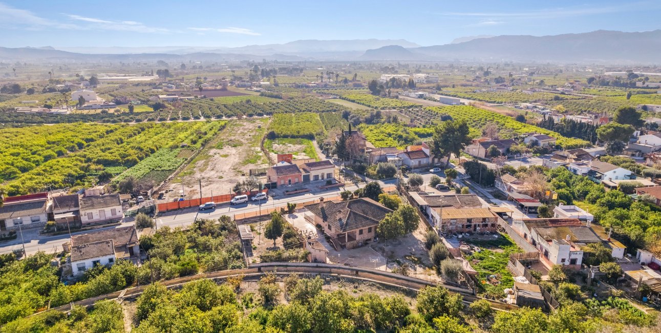 Reventa - Finca -
Beniel - Beniel - Country