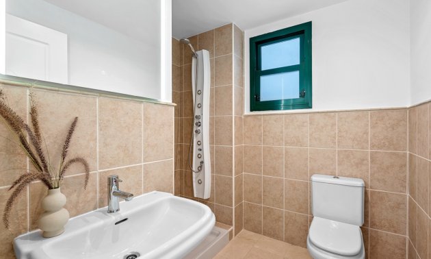 Resale - Apartment / flat -
Finestrat - Sierra Cortina - Golf Bahia