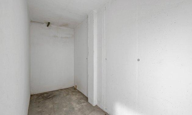 Resale - Apartment / flat -
Finestrat - Sierra Cortina - Golf Bahia