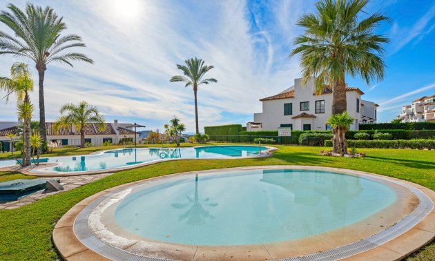 Resale - Apartment / flat -
Finestrat - Sierra Cortina - Golf Bahia