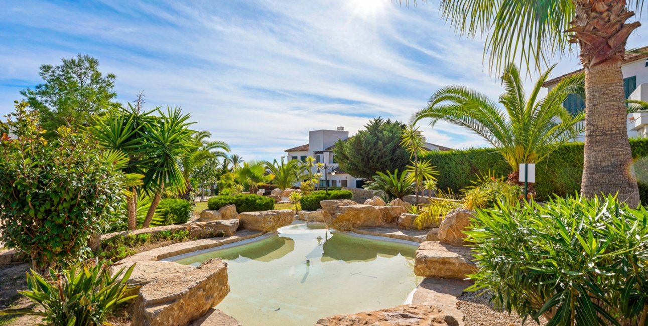 Resale - Apartment / flat -
Finestrat - Sierra Cortina - Golf Bahia