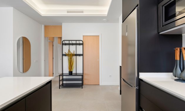 Resale - Townhouse -
La Marina - La Marina - Urbanization