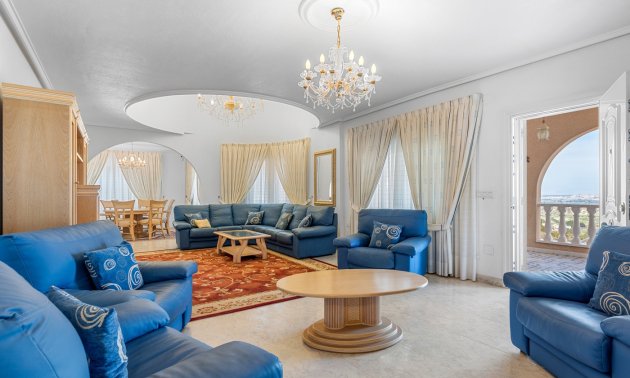Resale - Villa -
Ciudad Quesada - La Marquesa