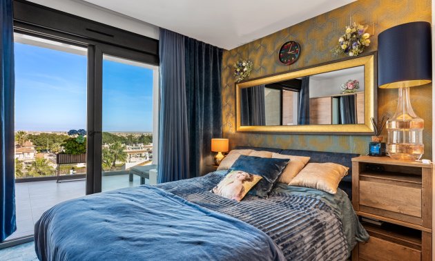 Reventa - Apartamento / piso -
Orihuela Costa - Los Dolses