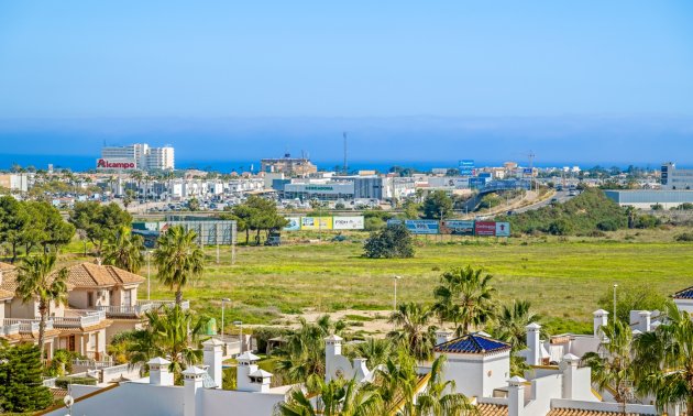 Reventa - Apartamento / piso -
Orihuela Costa - Los Dolses