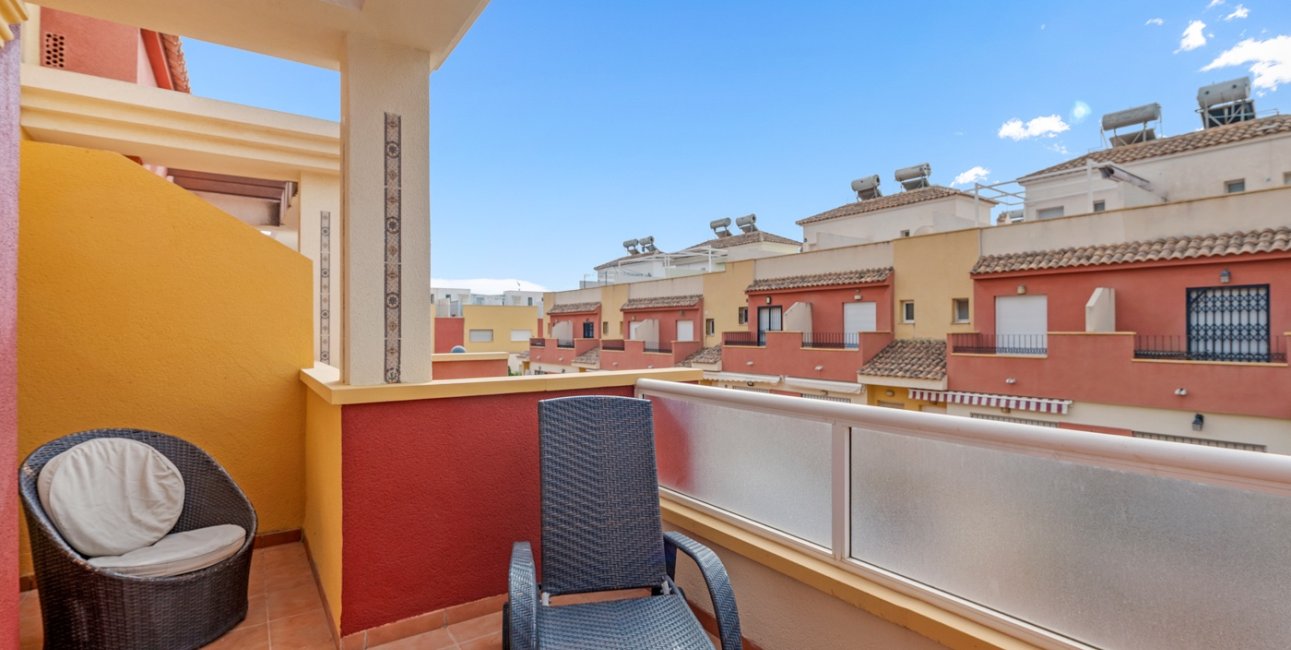 Resale - Townhouse -
Orihuela Costa - Villamartin
