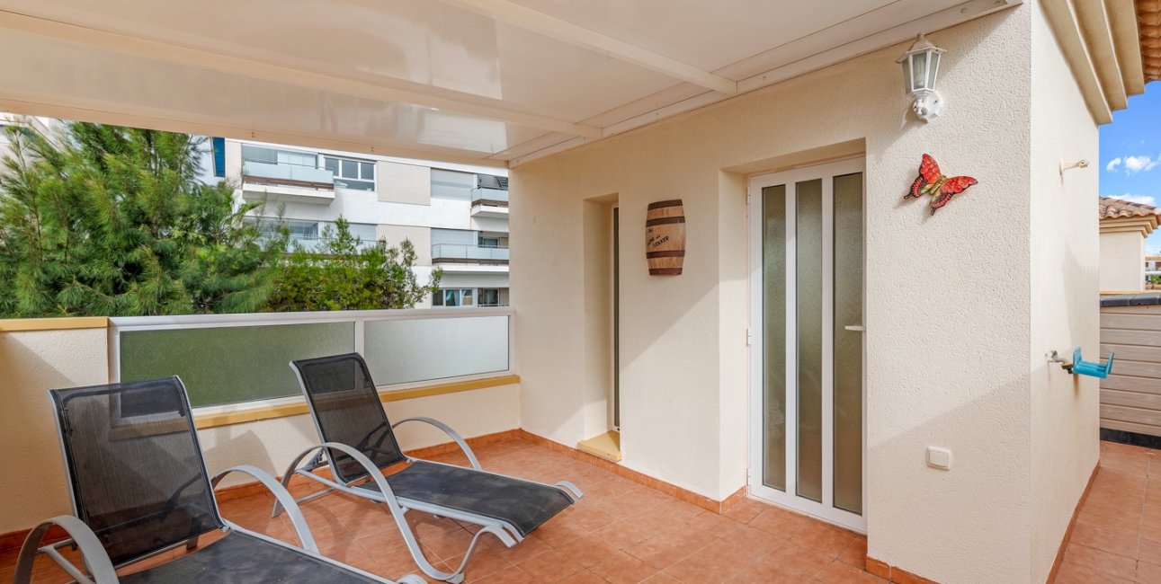 Resale - Townhouse -
Orihuela Costa - Villamartin