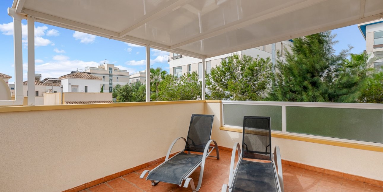 Resale - Townhouse -
Orihuela Costa - Villamartin