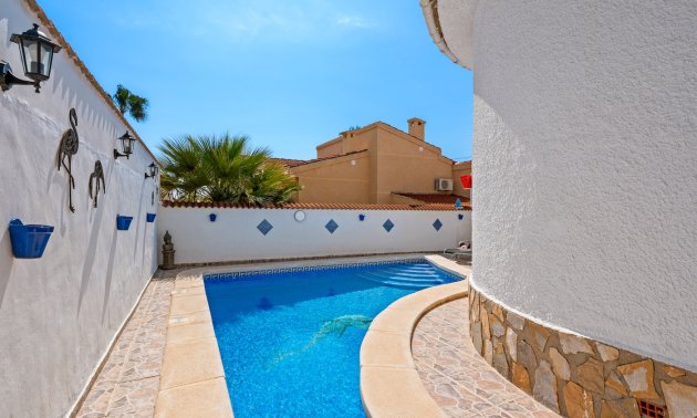 Resale - Villa -
Ciudad Quesada - Ciudad Quesada - Town