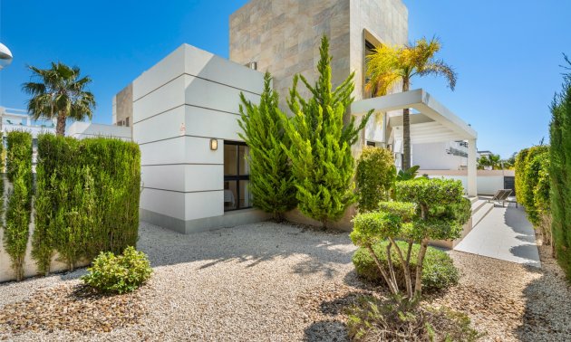 Resale - Villa -
Ciudad Quesada - Doña Pepa