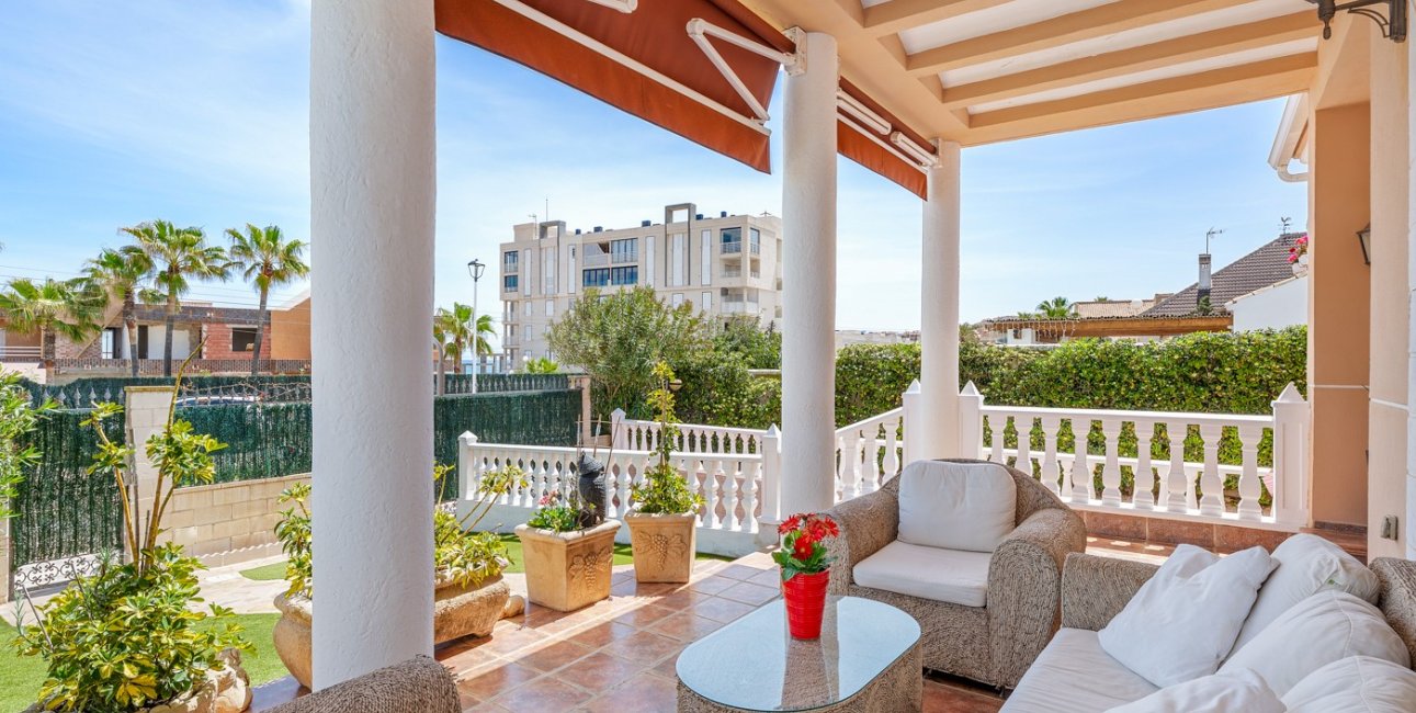 Rynek wtórny - Willa -
Torrevieja - Torre La Mata