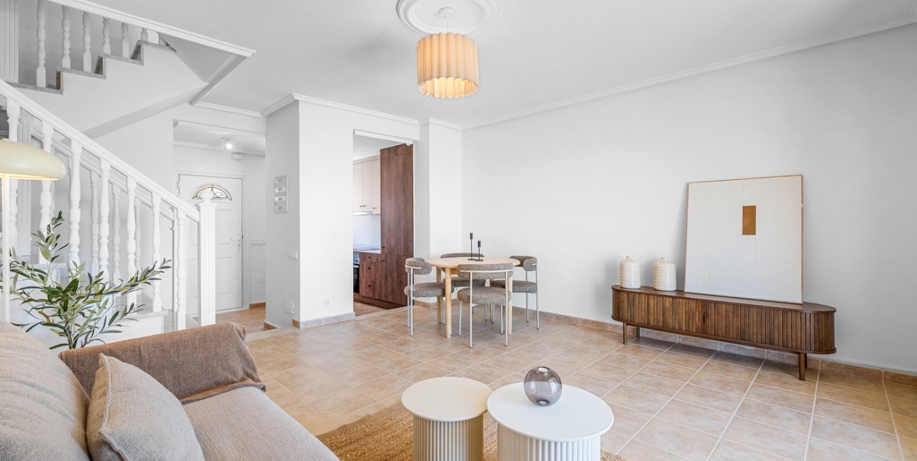 Resale - Townhouse -
Ciudad Quesada - La Marquesa