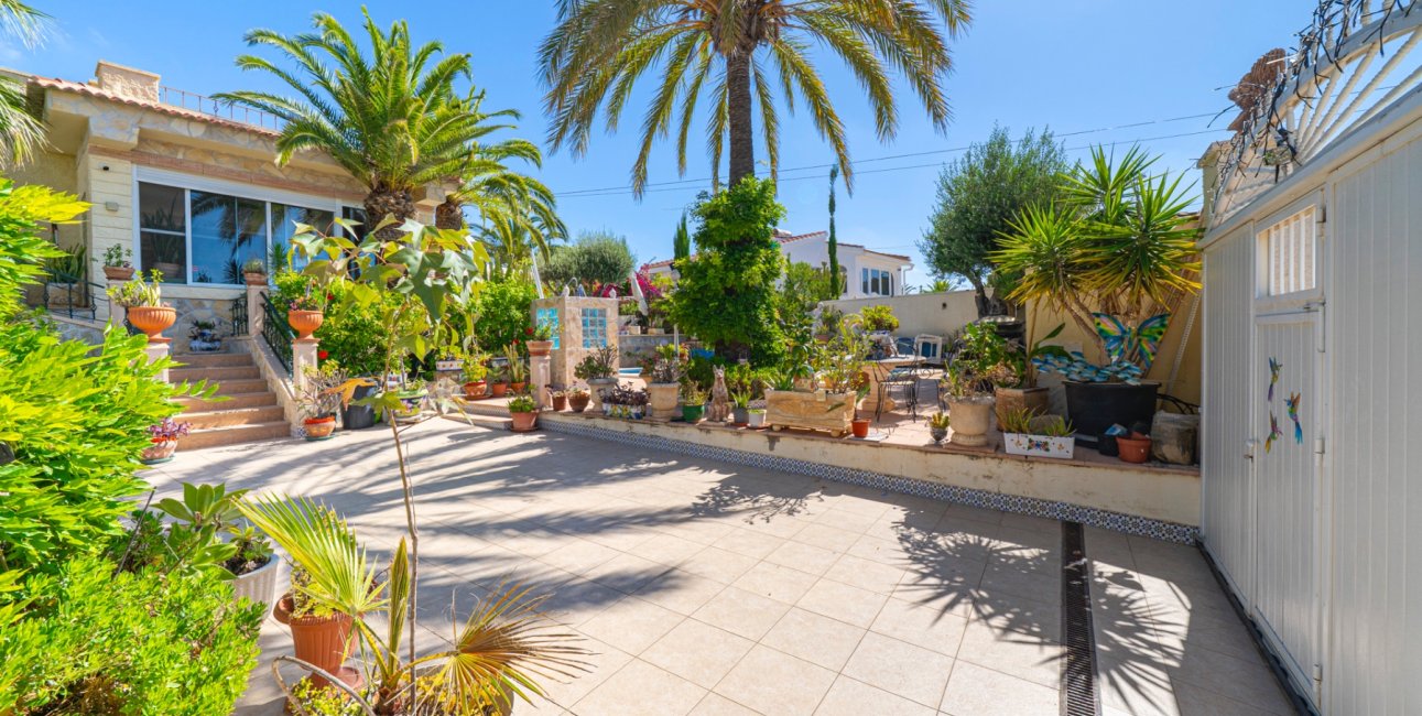 Resale - Villa -
Ciudad Quesada - Ciudad Quesada - Town