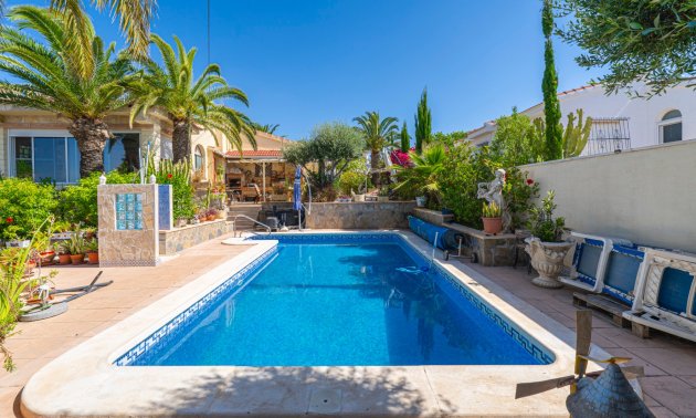 Resale - Villa -
Ciudad Quesada - Ciudad Quesada - Town