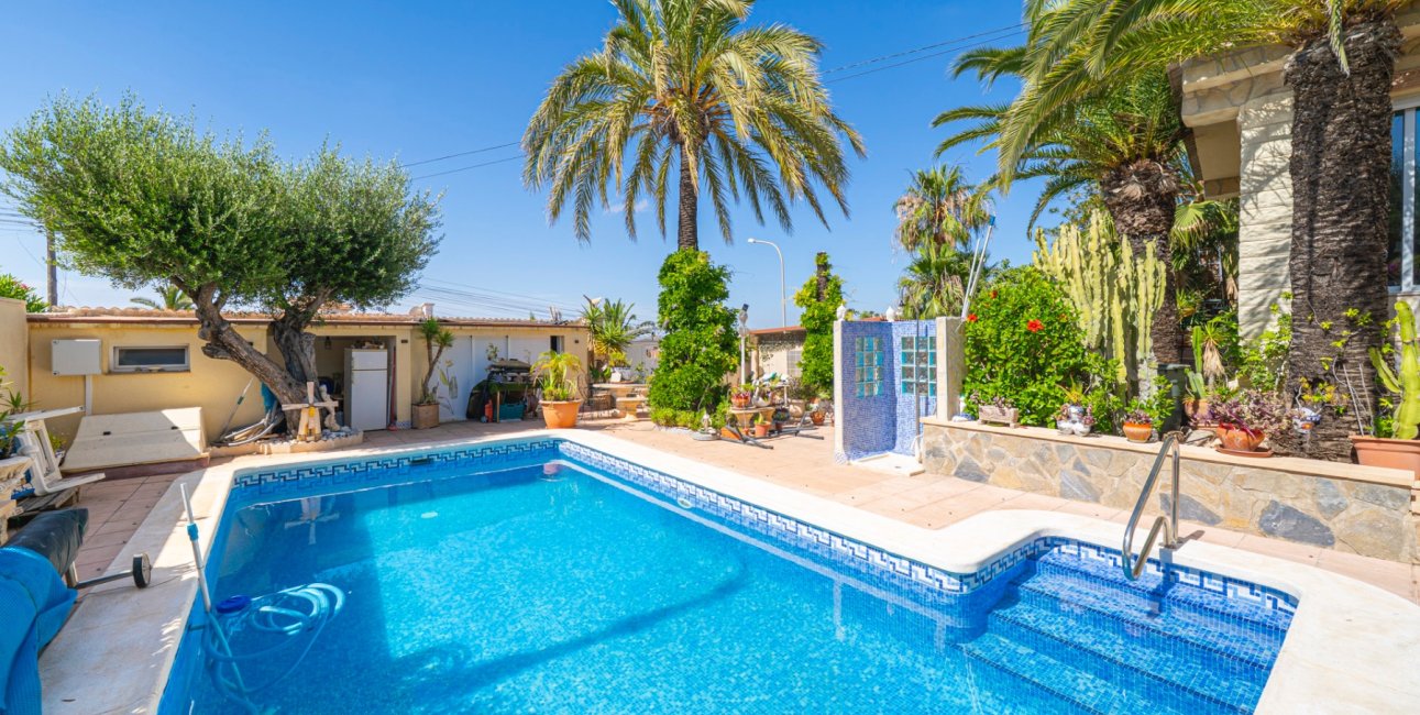 Resale - Villa -
Ciudad Quesada - Ciudad Quesada - Town