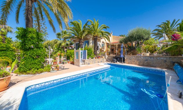Resale - Villa -
Ciudad Quesada - Ciudad Quesada - Town