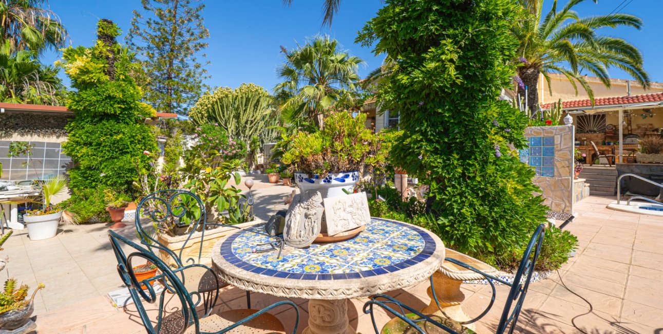 Resale - Villa -
Ciudad Quesada - Ciudad Quesada - Town