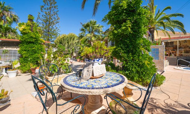 Resale - Villa -
Ciudad Quesada - Ciudad Quesada - Town