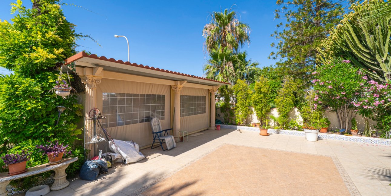 Resale - Villa -
Ciudad Quesada - Ciudad Quesada - Town