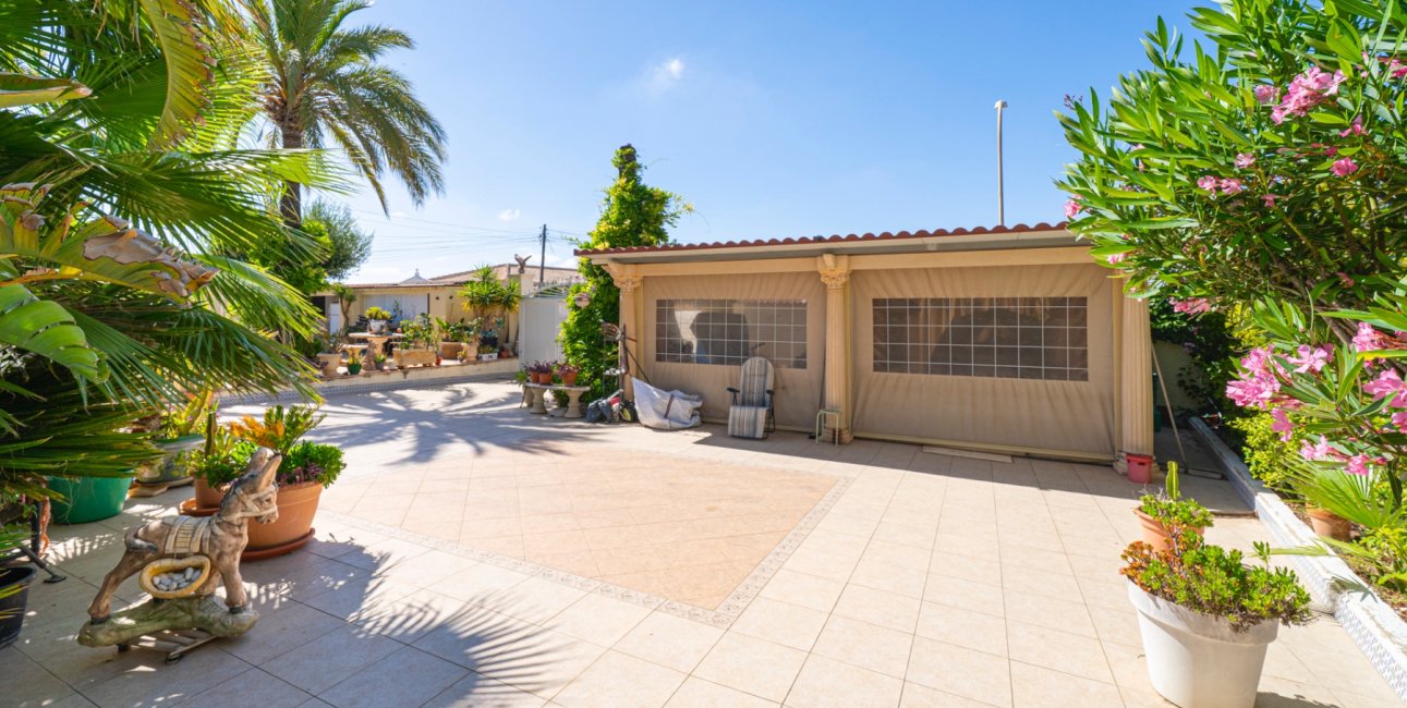 Resale - Villa -
Ciudad Quesada - Ciudad Quesada - Town