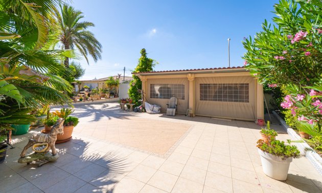 Resale - Villa -
Ciudad Quesada - Ciudad Quesada - Town