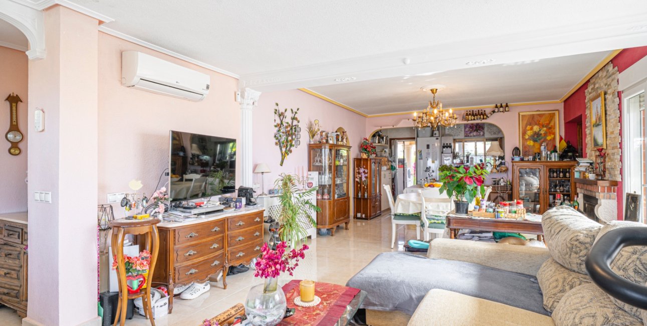 Resale - Villa -
Ciudad Quesada - Ciudad Quesada - Town