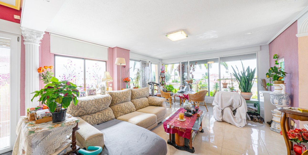 Resale - Villa -
Ciudad Quesada - Ciudad Quesada - Town