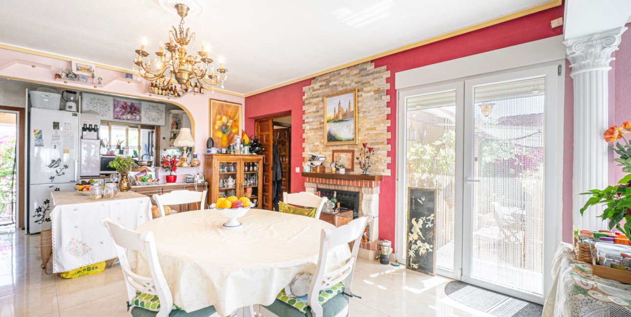 Resale - Villa -
Ciudad Quesada - Ciudad Quesada - Town