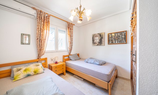 Resale - Villa -
Ciudad Quesada - Ciudad Quesada - Town