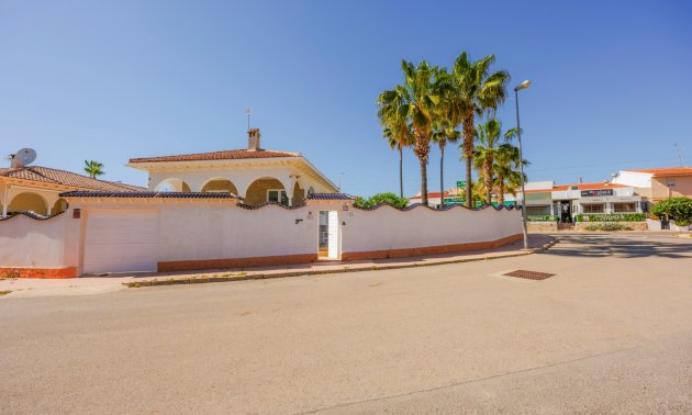 Resale - Villa -
Ciudad Quesada - Ciudad Quesada - Town